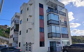 APARTAMENTO EM GARANHUNS PERTO De TUDO